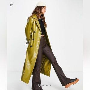 Green trench coat jacket